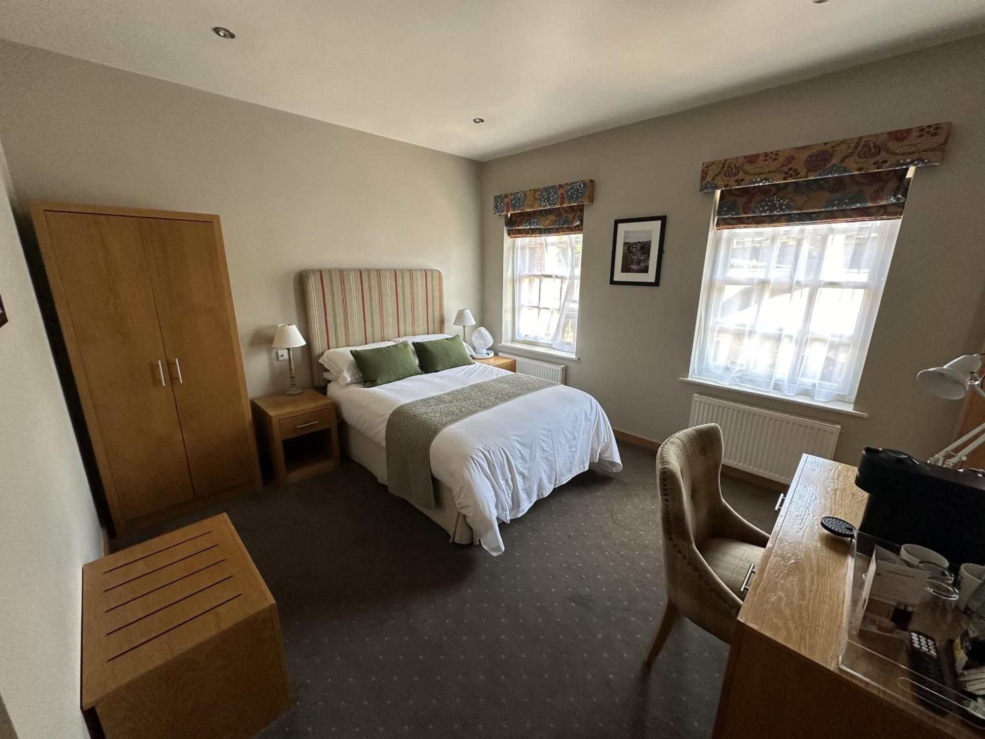 The Mitre Inn Knaresborough Ngoại thất bức ảnh